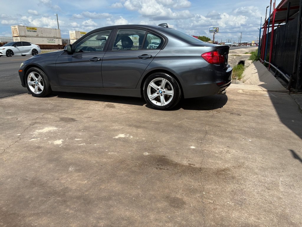 Used 2014 BMW 328i xDrive Sedan AWD/4WD image 17