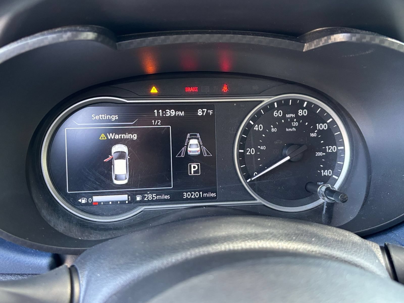 Used 2025 Nissan Versa SV FWD image 37