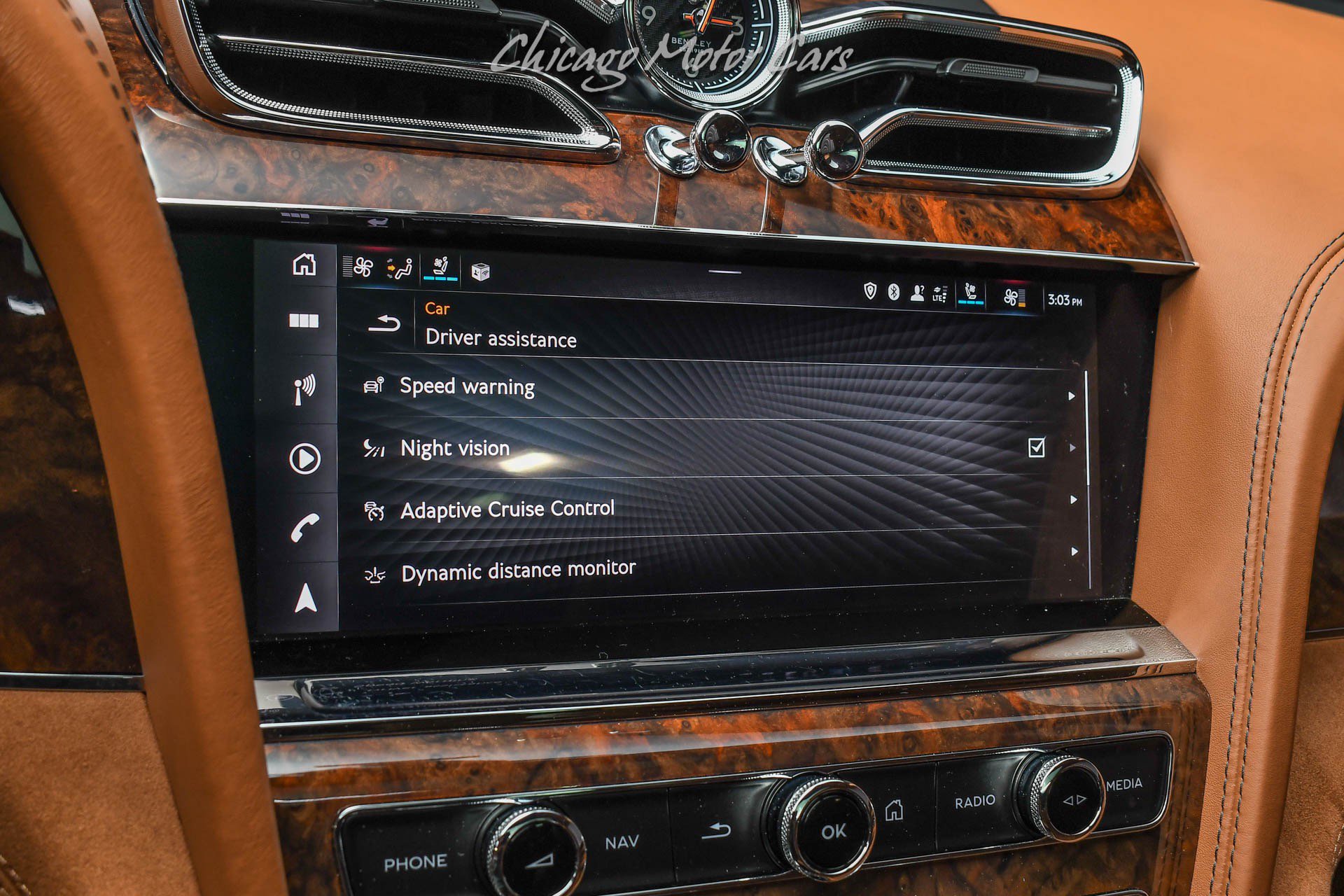 Used 2022 Bentley Bentayga Speed AWD/4WD image 18