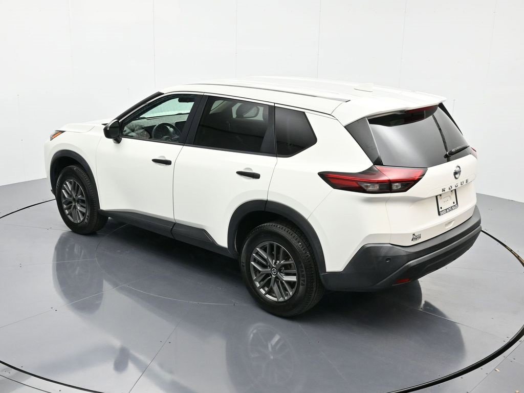 Used 2021 Nissan Rogue S image 33
