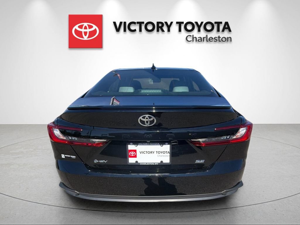 Used 2025 Toyota Camry SE w/ Multimedia Upgrade Package FWD image 4