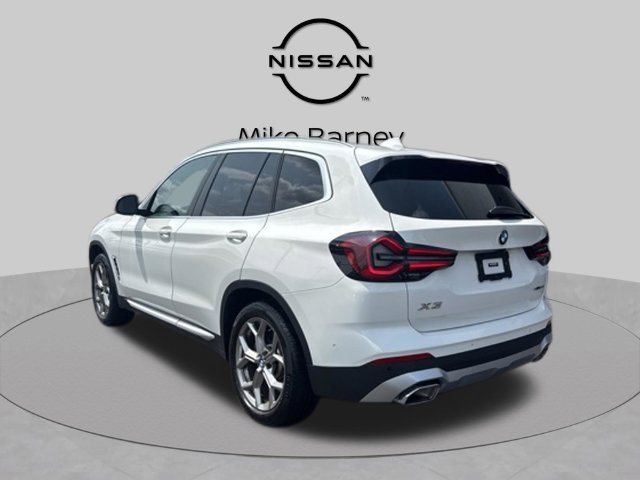 Used 2023 BMW X3 xDrive30i w/ Premium Package AWD/4WD image 4
