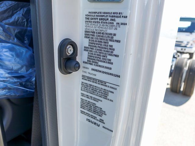 New 2025 Chevrolet Low Cab Forward 5500XG image 15