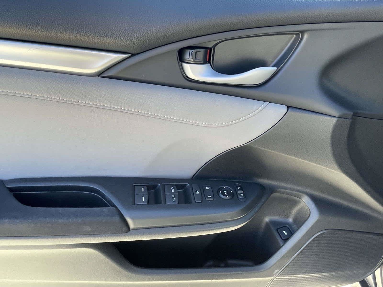 Used 2016 Honda Civic EX image 16