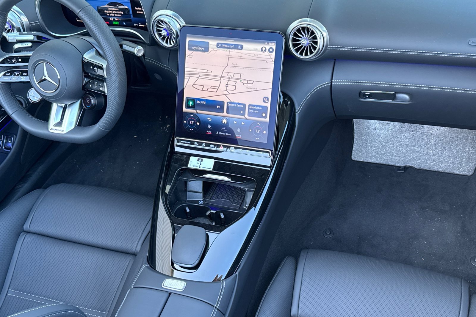 New 2025 Mercedes-Benz SL 63 AMG S e Performance 4MATIC image 15