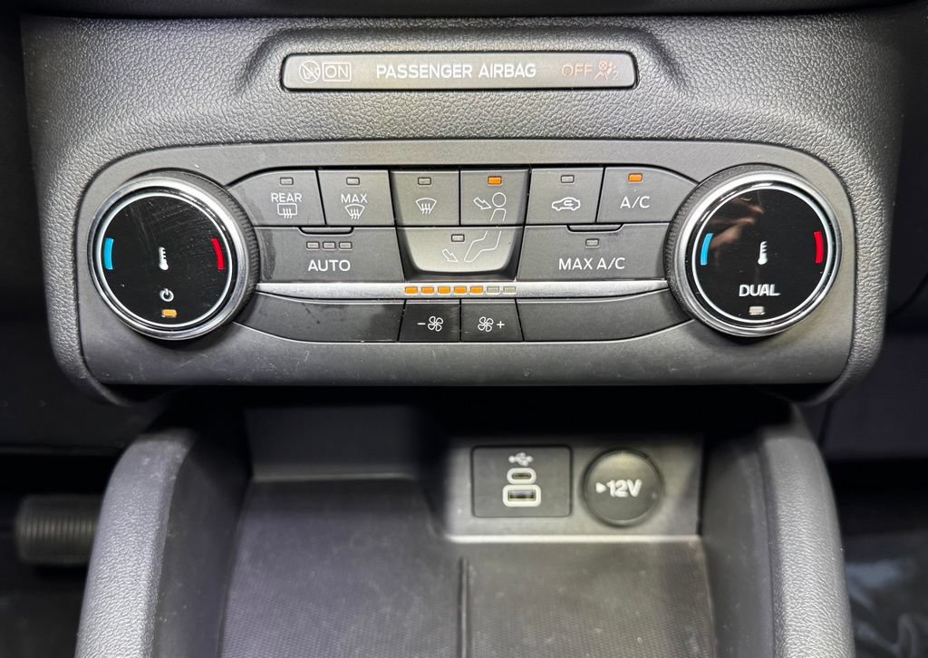 Used 2026 Ford Escape ST-Line AWD/4WD image 32