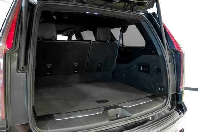 Used 2022 Cadillac Escalade ESV Sport Platinum w/ Heavy-Duty Trailer Package AWD/4WD image 89