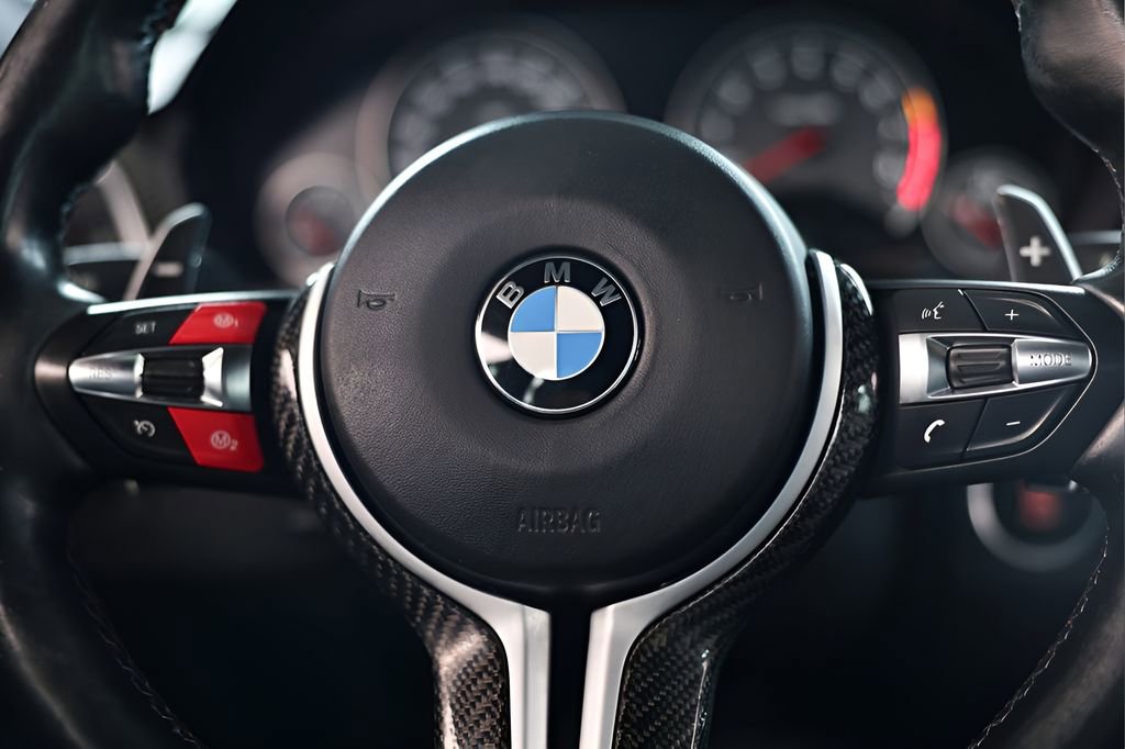 Used 2016 BMW M3 RWD image 42