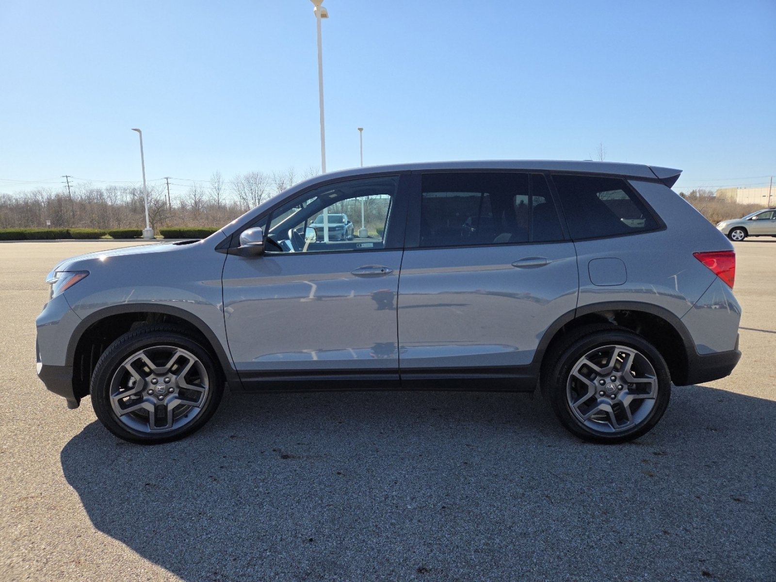 Used 2023 Honda Passport EX-L image 17