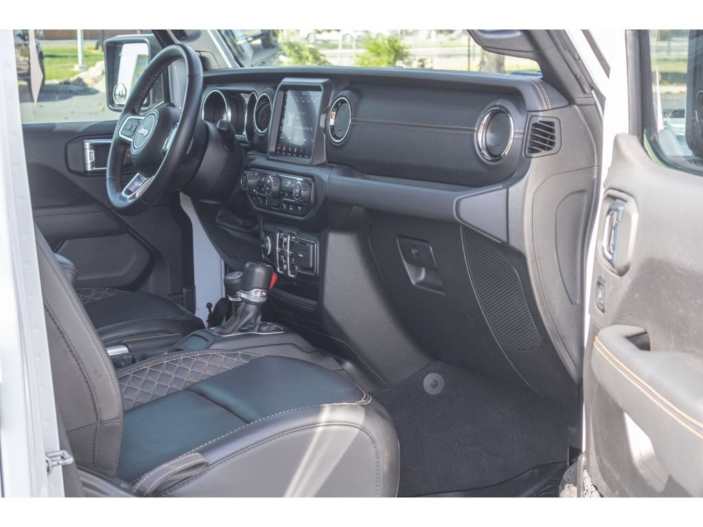 Used 2021 Jeep Gladiator Overland AWD/4WD image 10