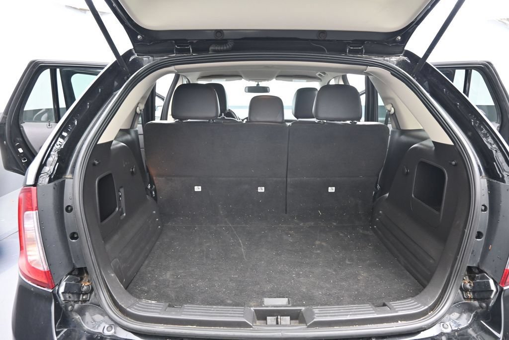 Used 2013 Ford Edge SEL FWD image 30