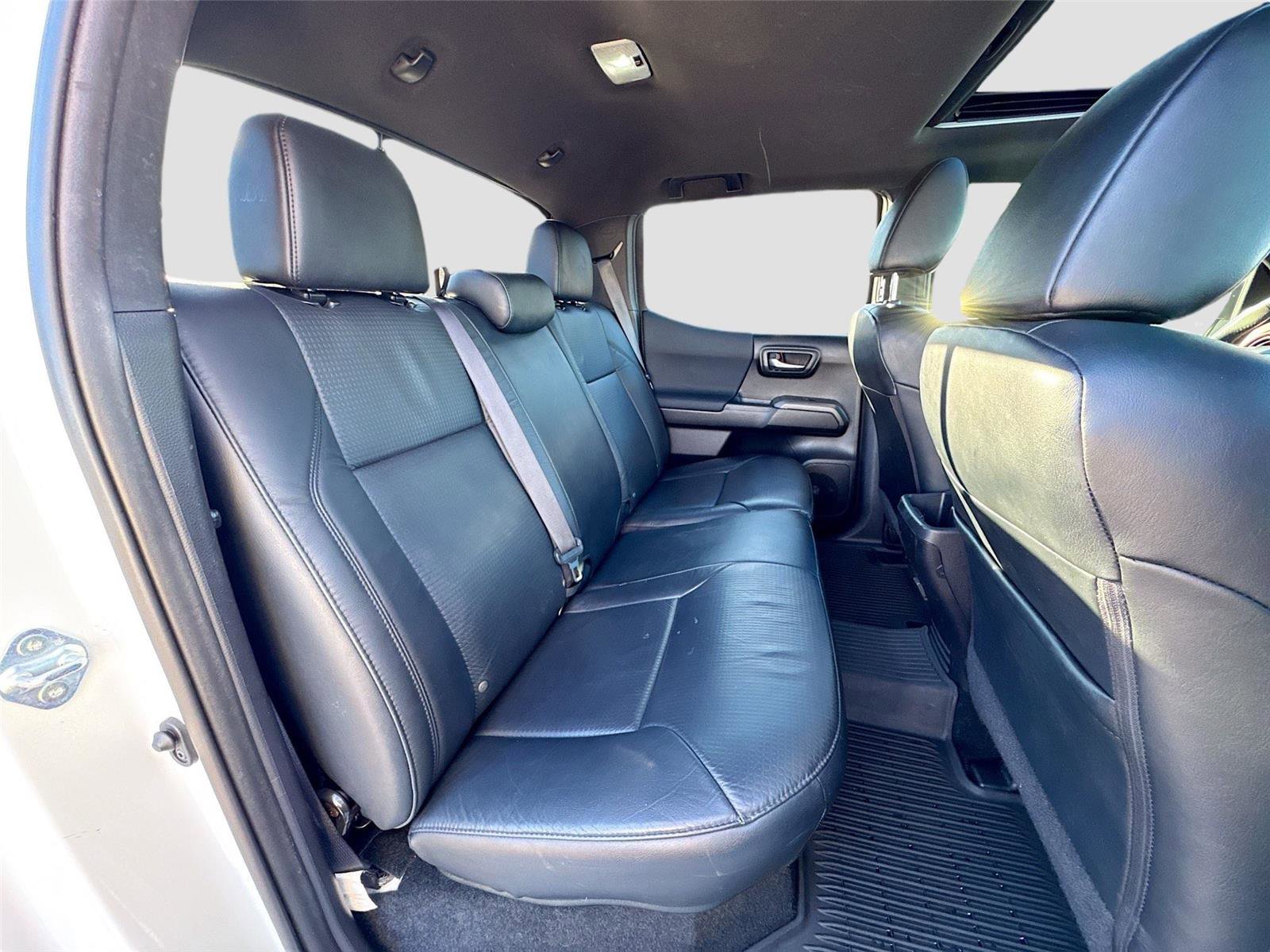 Used 2021 Toyota Tacoma TRD Sport w/ TRD Premium Sport Package image 27