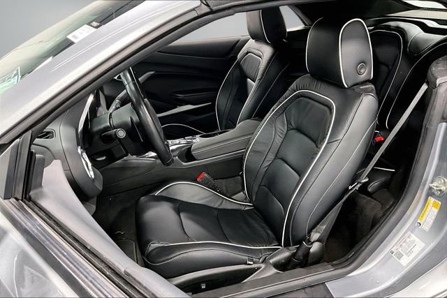 Used 2023 Chevrolet Camaro LT RWD image 18