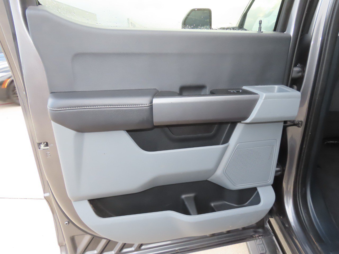 Used 2025 Ford F250 XLT AWD/4WD image 19