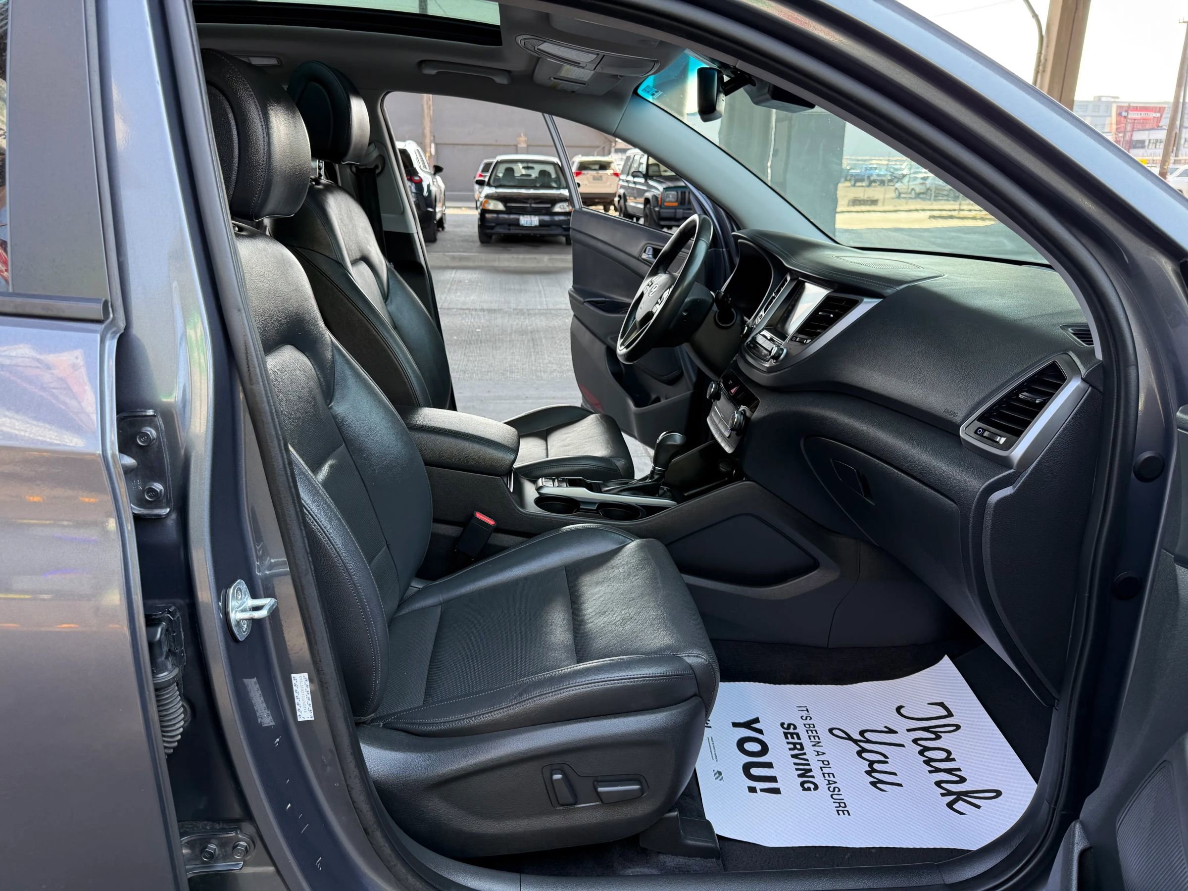 Used 2016 Hyundai Tucson Limited w/ Option Group 03 image 25