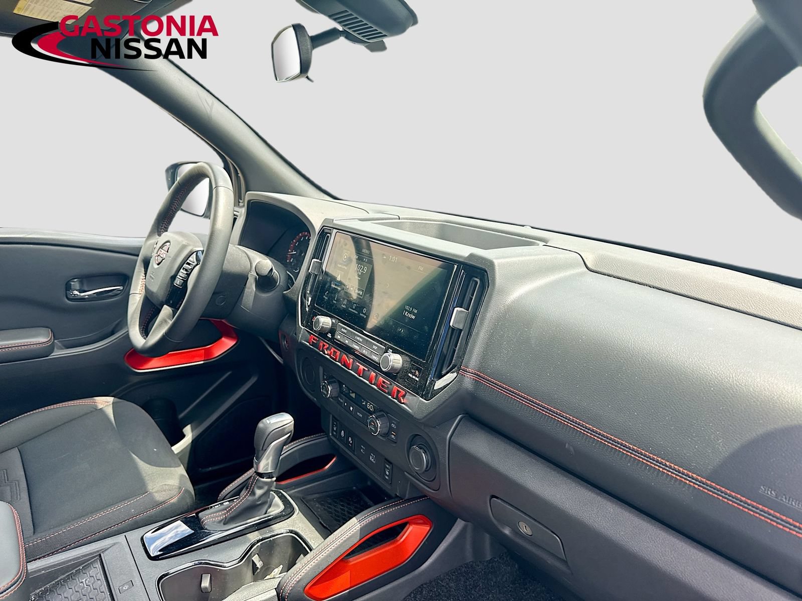 Used 2025 Nissan Frontier Pro-X w/ Pro Convenience Package RWD image 39