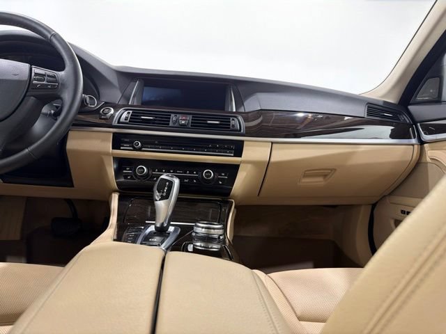 Used 2014 BMW 535i xDrive Sedan AWD/4WD image 35