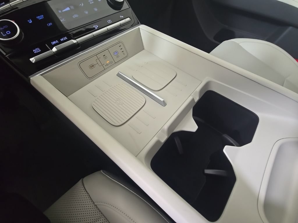 New 2027 Hyundai Santa Fe SEL FWD image 23