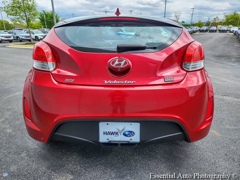 Used 2014 Hyundai Veloster RE:FLEX Edition FWD image 5