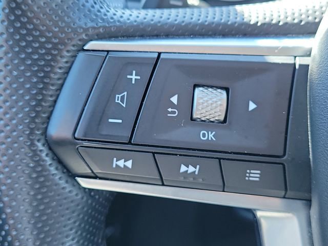 Used 2024 Mitsubishi Outlander SE image 25