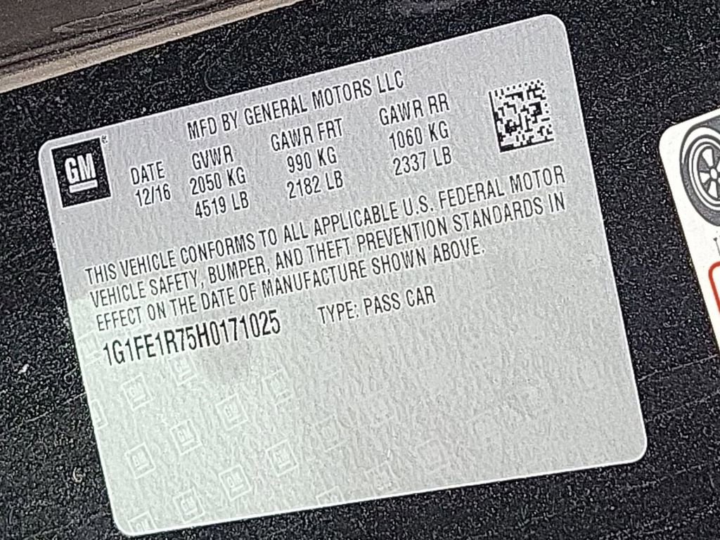 Used 2017 Chevrolet Camaro SS image 39