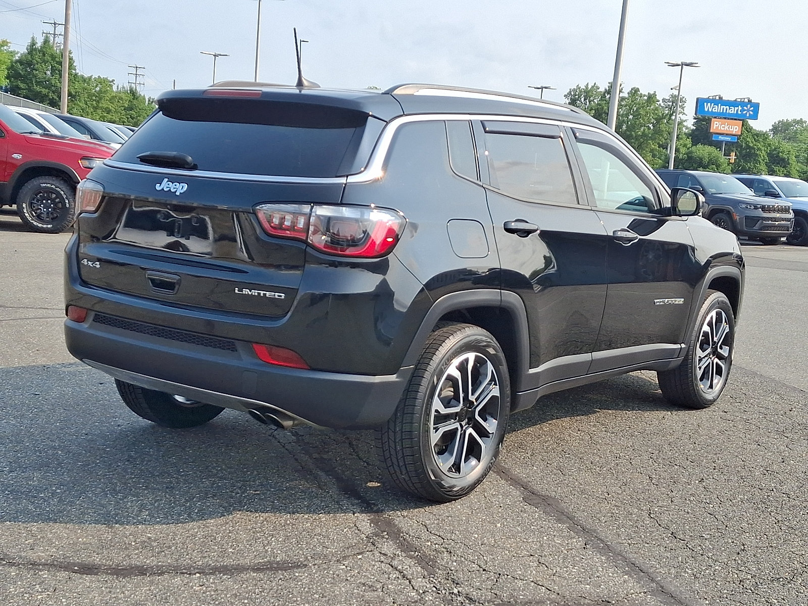 Used 2022 Jeep Compass Limited AWD/4WD image 6