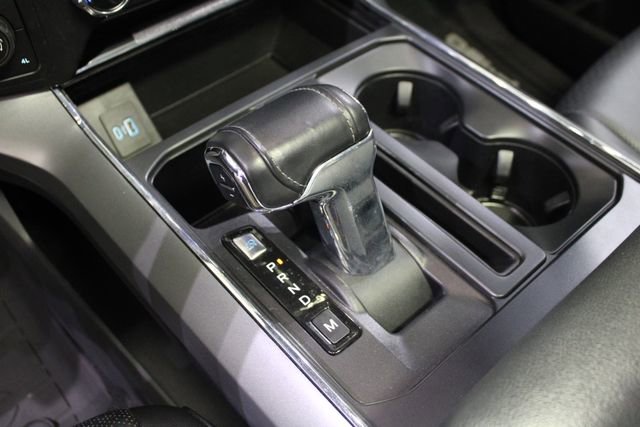 Used 2022 Ford F150 Lariat w/ Max Trailer Tow Package image 14