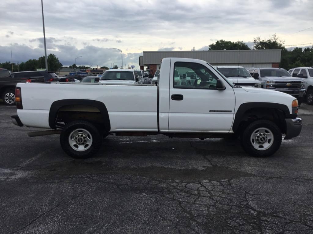 Used 2007 GMC Sierra 2500 W/T RWD image 8