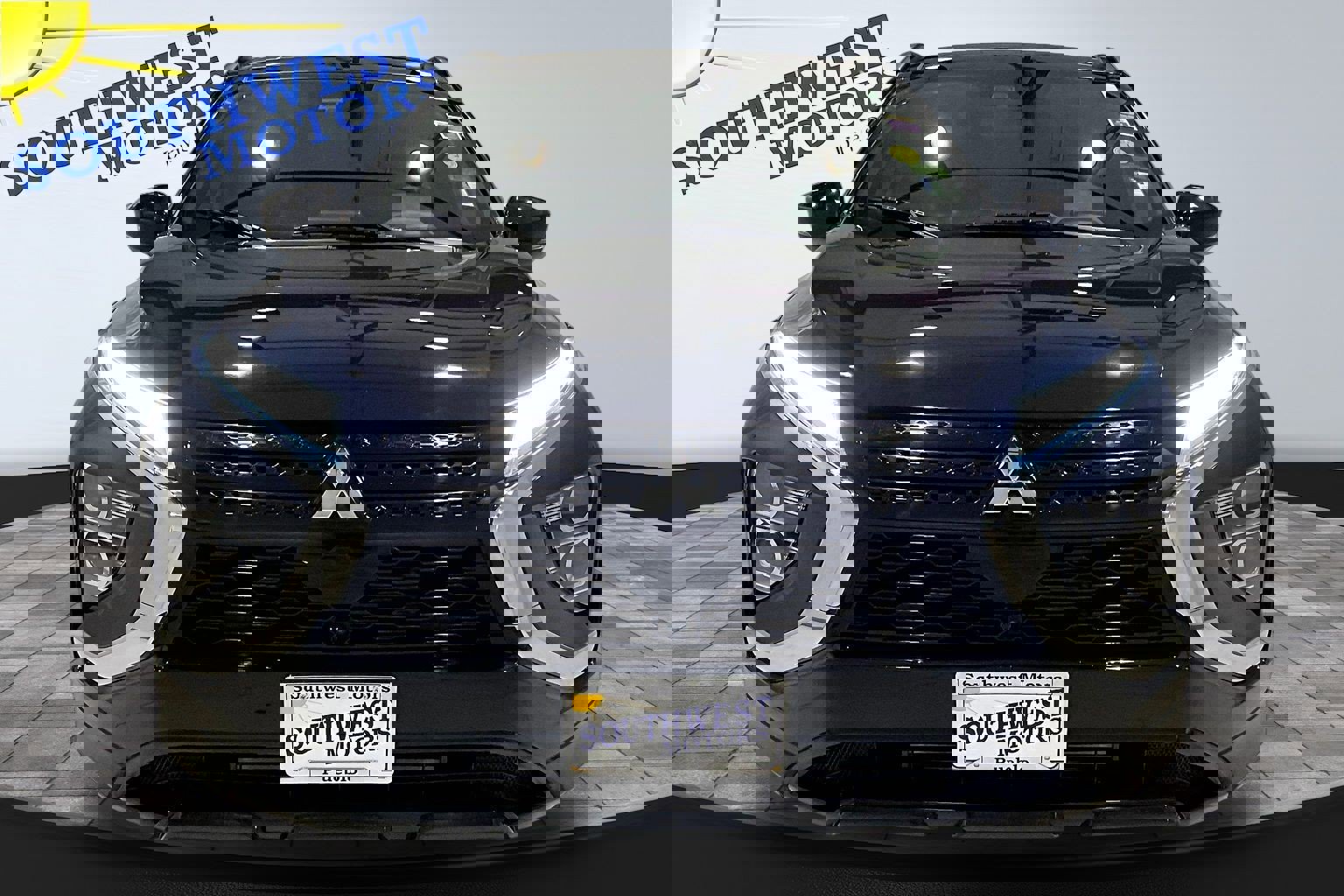 Used 2023 Mitsubishi Eclipse Cross SEL image 2