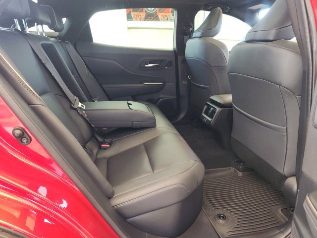 Used 2023 Toyota Crown Platinum AWD/4WD image 25