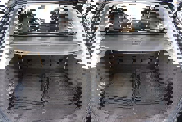 Used 2017 Lincoln MKC Reserve image 24