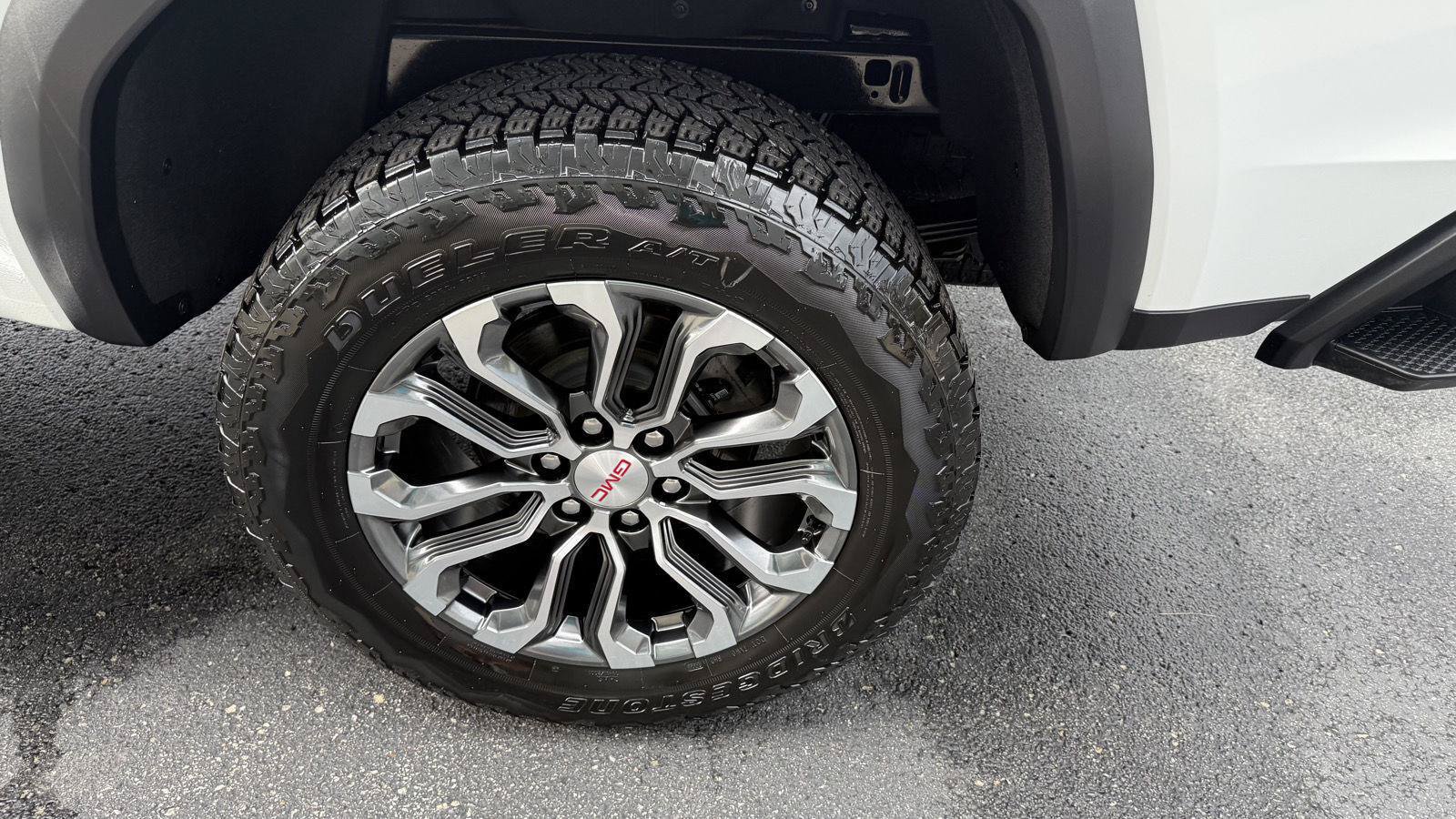 Used 2023 GMC Canyon Denali AWD/4WD image 22