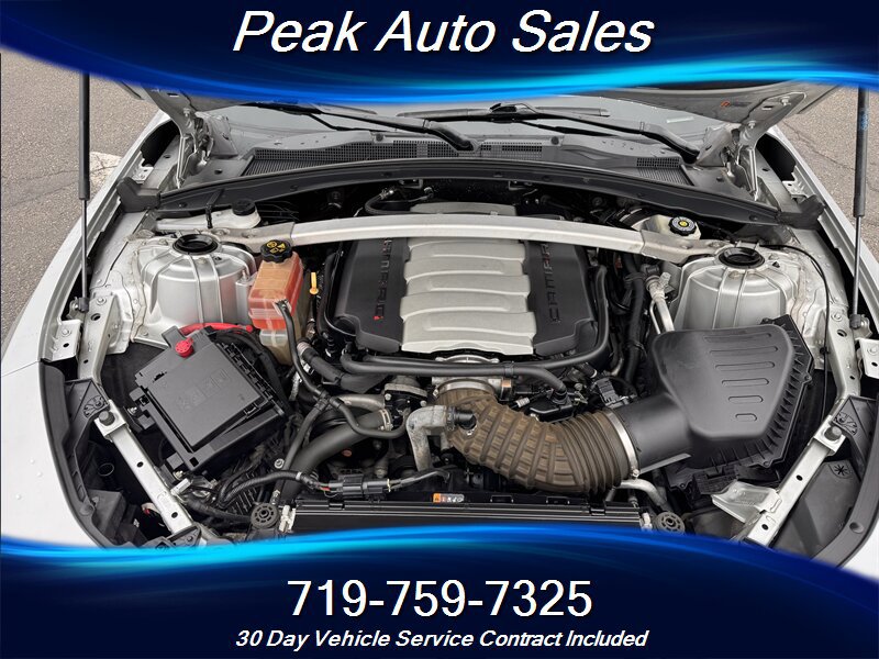 Used 2017 Chevrolet Camaro SS RWD image 18