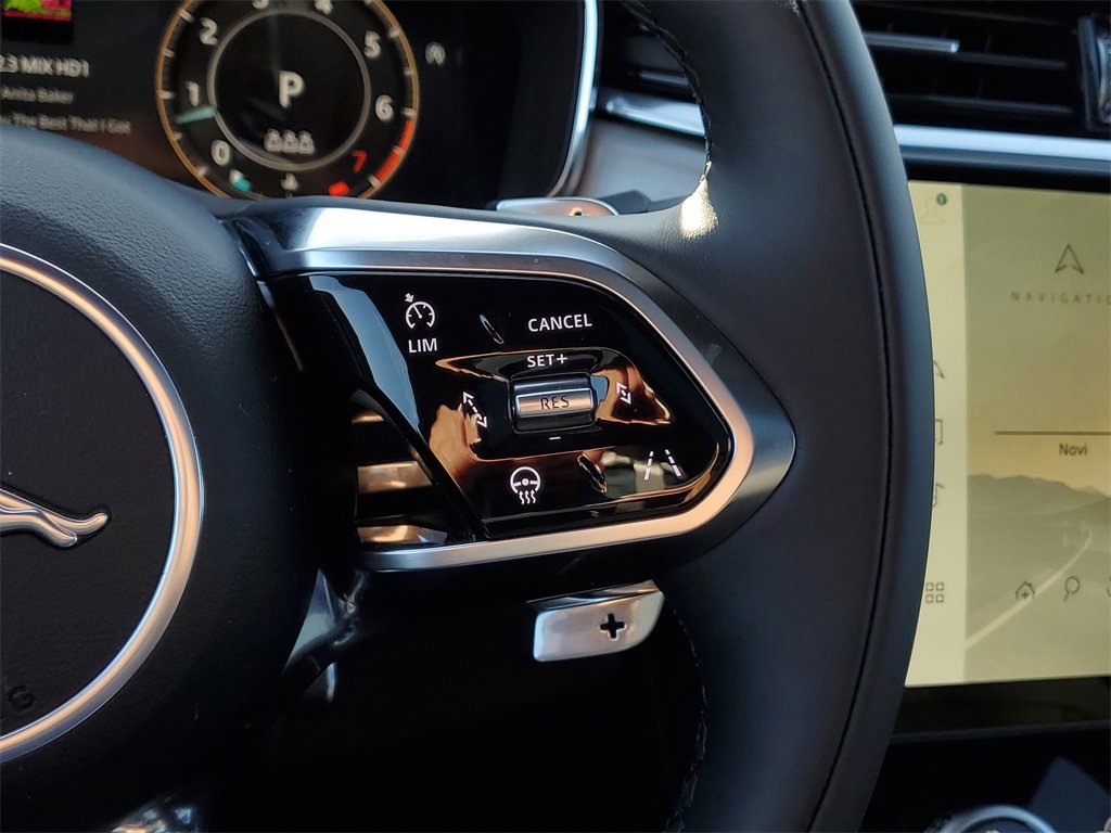 New 2026 Jaguar F-PACE R-Dynamic S image 19