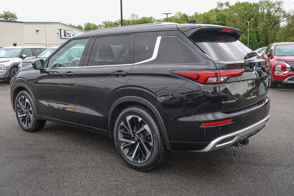 Used 2024 Mitsubishi Outlander SEL FWD image 15
