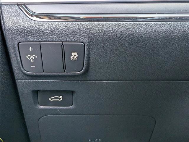 Used 2025 Kia K5 GT FWD image 16