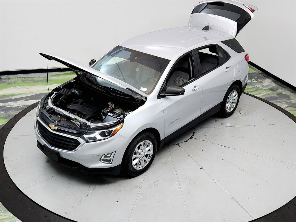 Used 2020 Chevrolet Equinox LS w/ LPO, Floor Liner Package FWD image 35