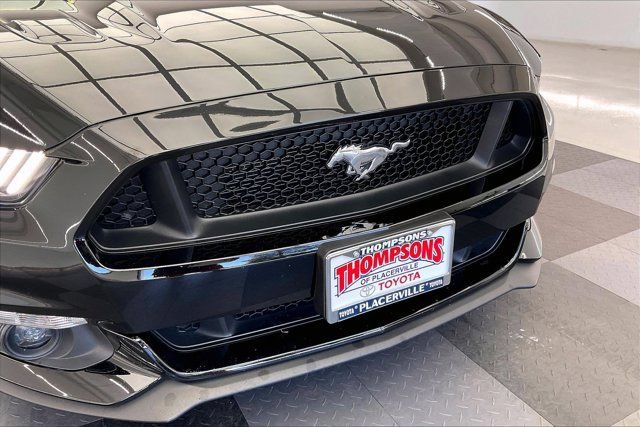 Used 2017 Ford Mustang GT RWD image 30