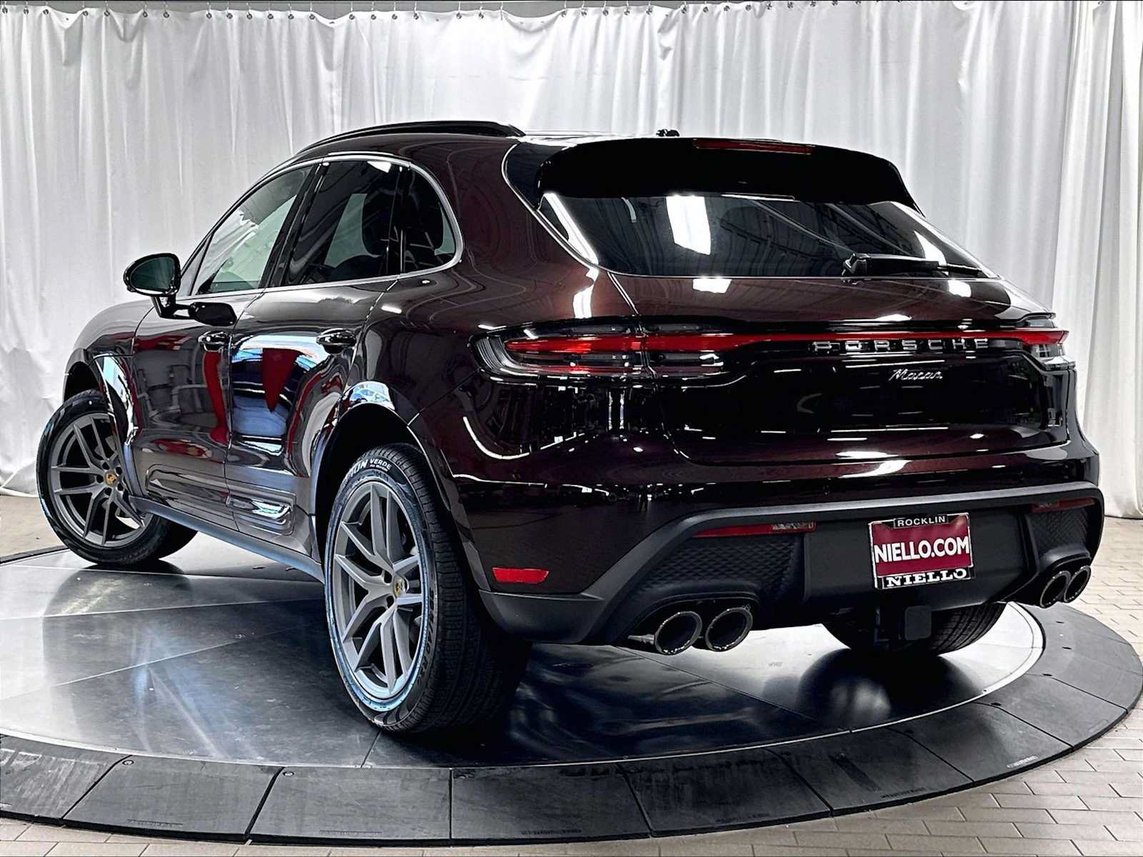 New 2026 Porsche Macan AWD/4WD image 3
