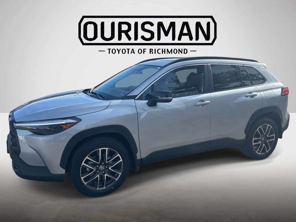 Used 2026 Toyota Corolla Cross XLE w/ Convenience Package image 10