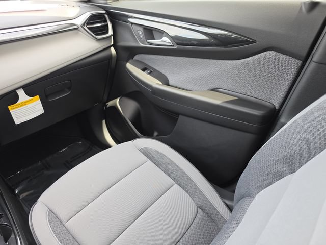 New 2026 Chevrolet TrailBlazer LT w/ LT Cold Weather Package FWD image 18