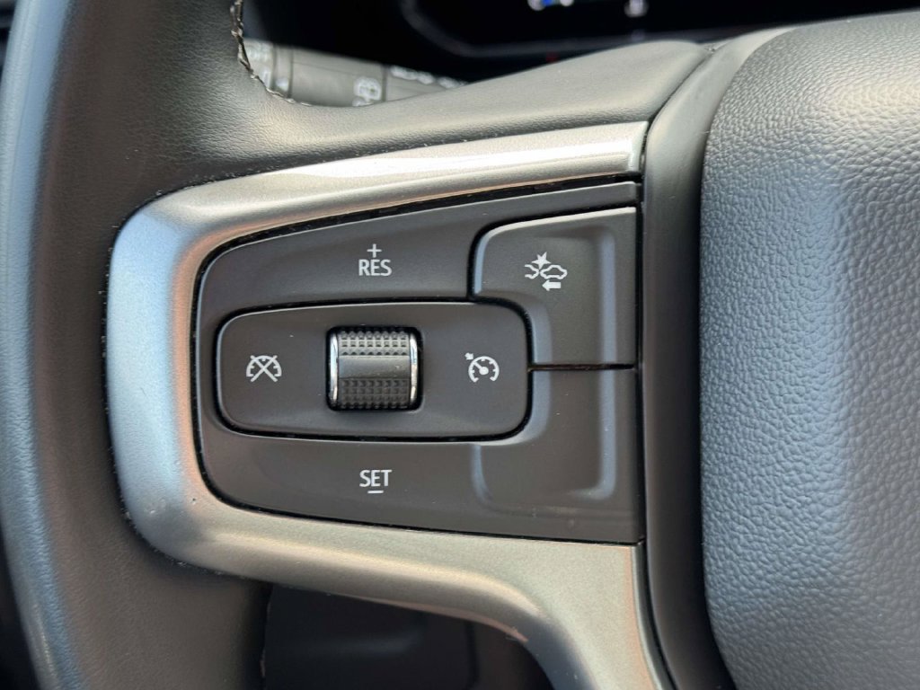 Used 2024 Chevrolet Tahoe LT AWD/4WD image 27