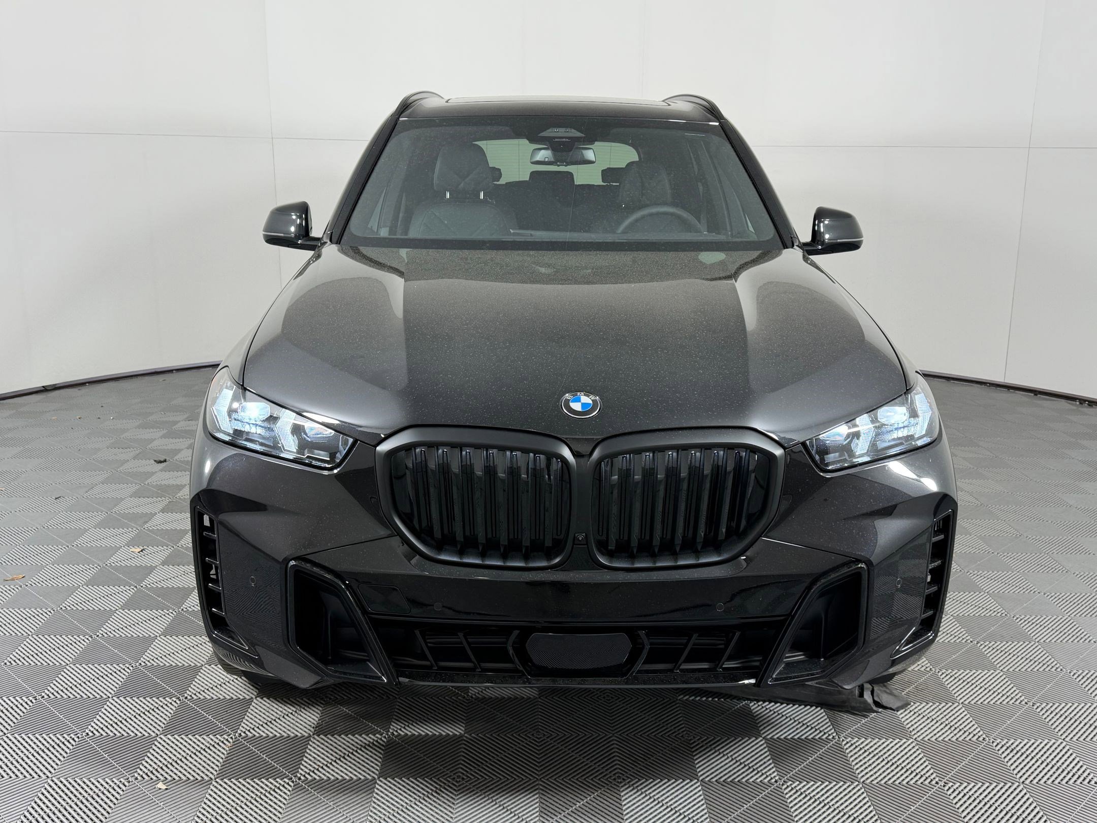 New 2026 BMW X5 sDrive40i w/ M Sport Package image 6
