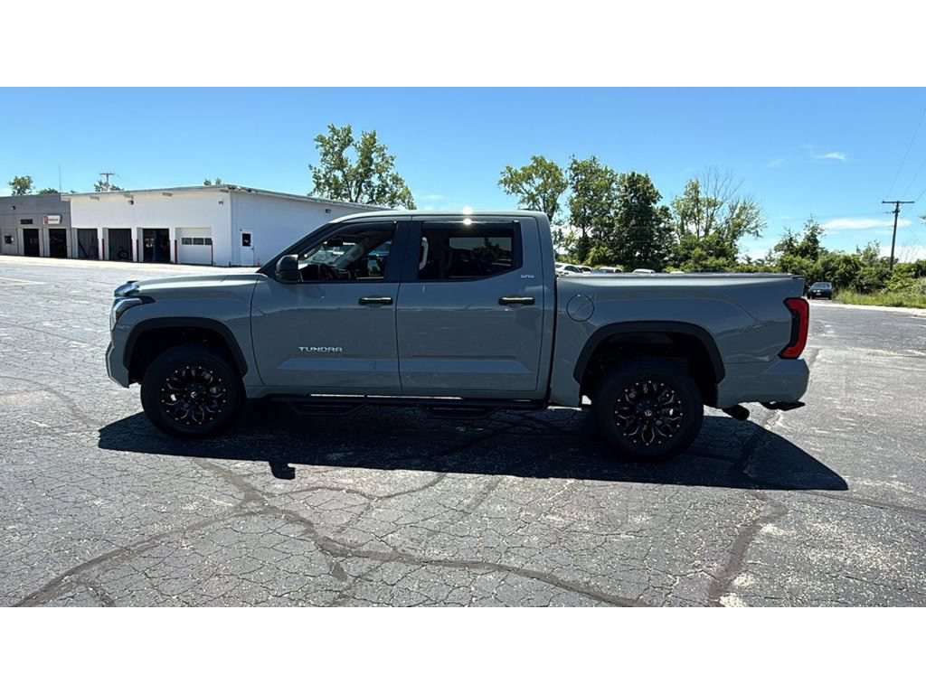 Used 2024 Toyota Tundra SR5 AWD/4WD image 4