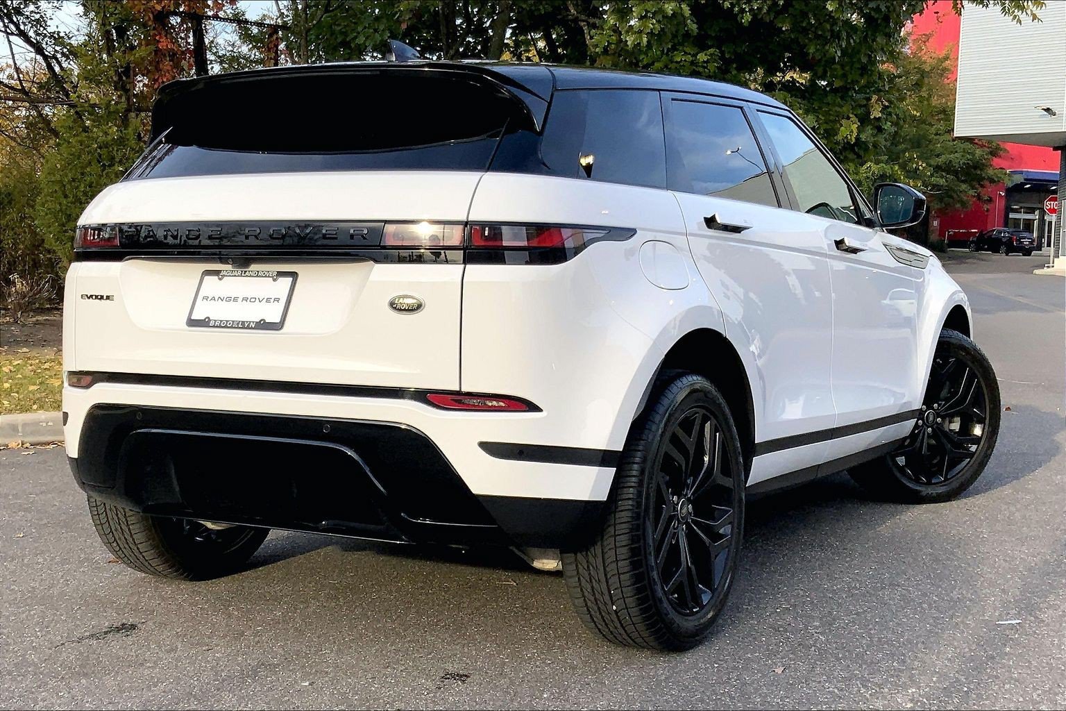 Used 2020 Land Rover Range Rover Evoque S AWD/4WD image 12