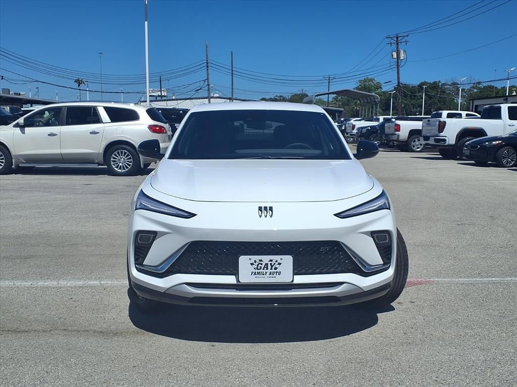 New 2026 Buick Envista Sport Touring image 14