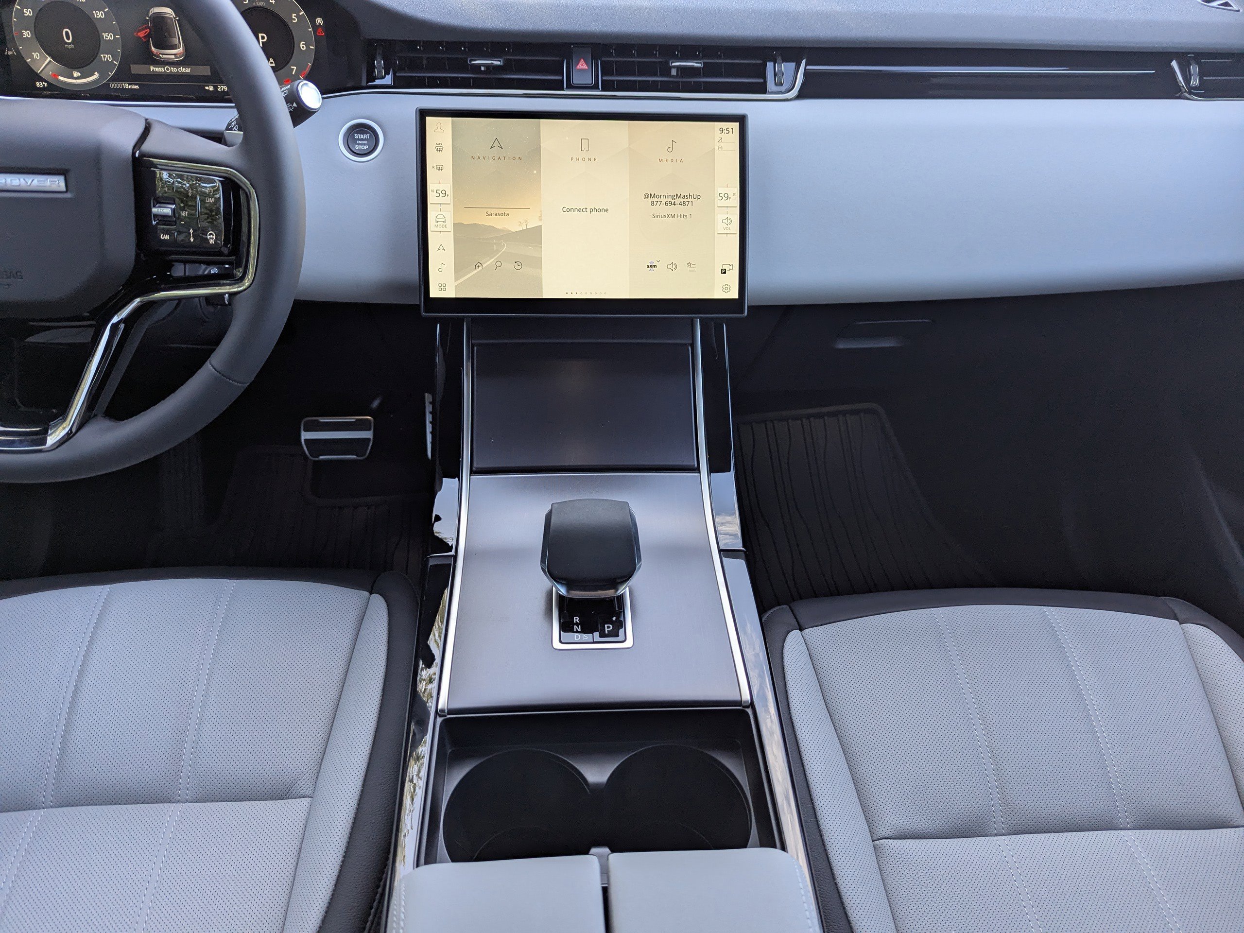 New 2026 Land Rover Range Rover Evoque Dynamic SE image 17