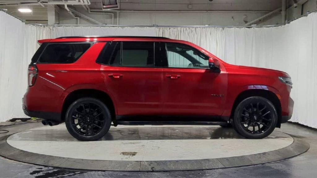 Used 2023 Chevrolet Tahoe RST w/ Luxury Package image 9