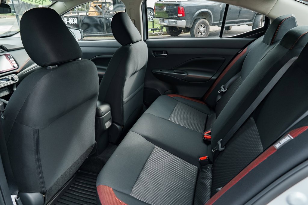 New 2025 Nissan Versa SR w/ Trunk Package image 21