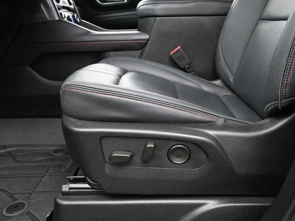 Used 2024 Chevrolet Tahoe RST w/ Sport Performance Package image 27